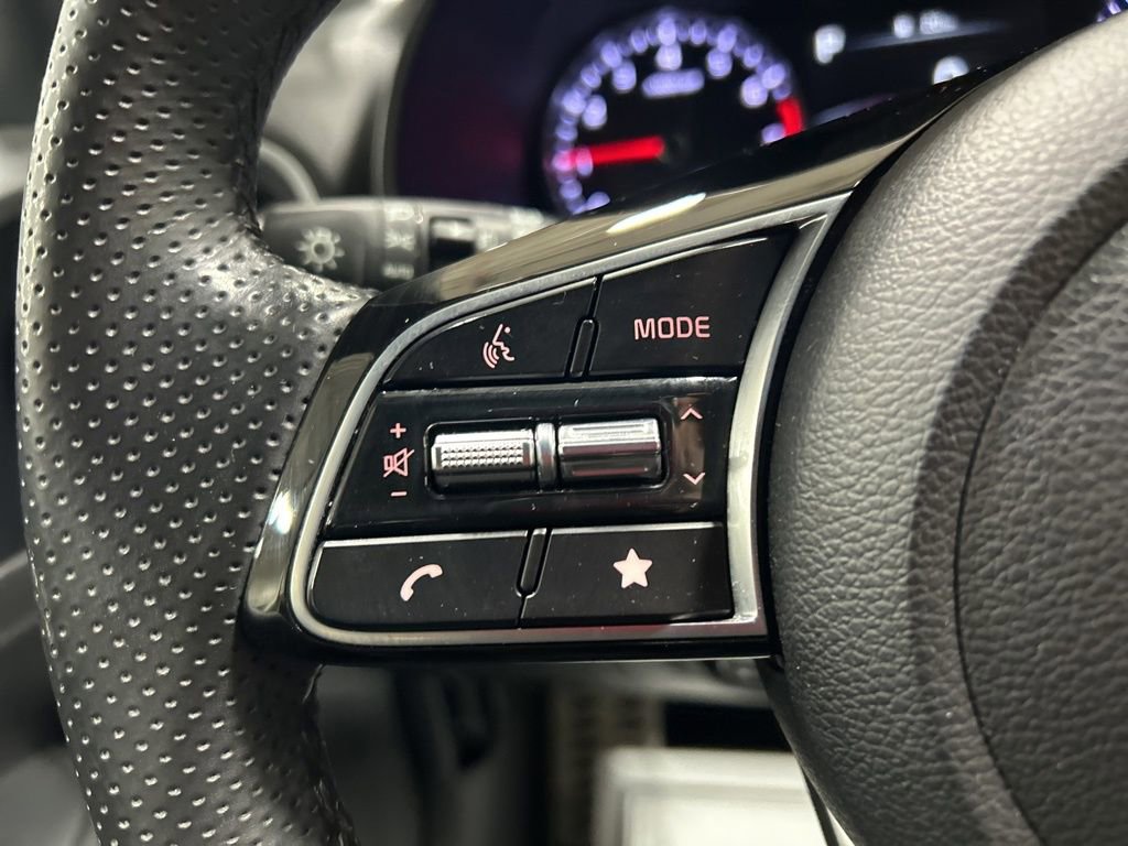 Certified 2023 Kia Forte GT-Line image 15