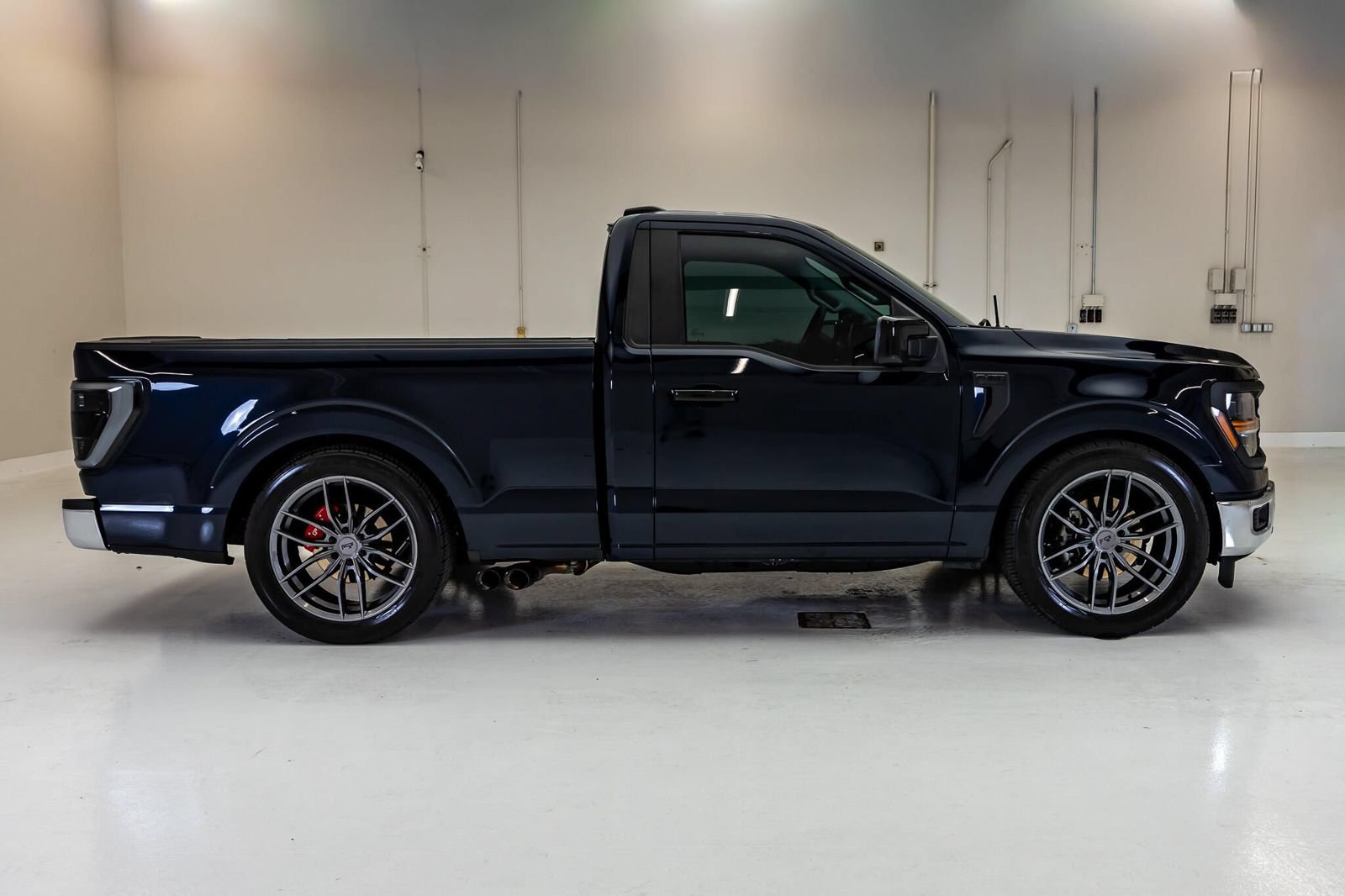 Used 2024 Ford F150 XL w/ Equipment Group 103A High AWD/4WD image 10