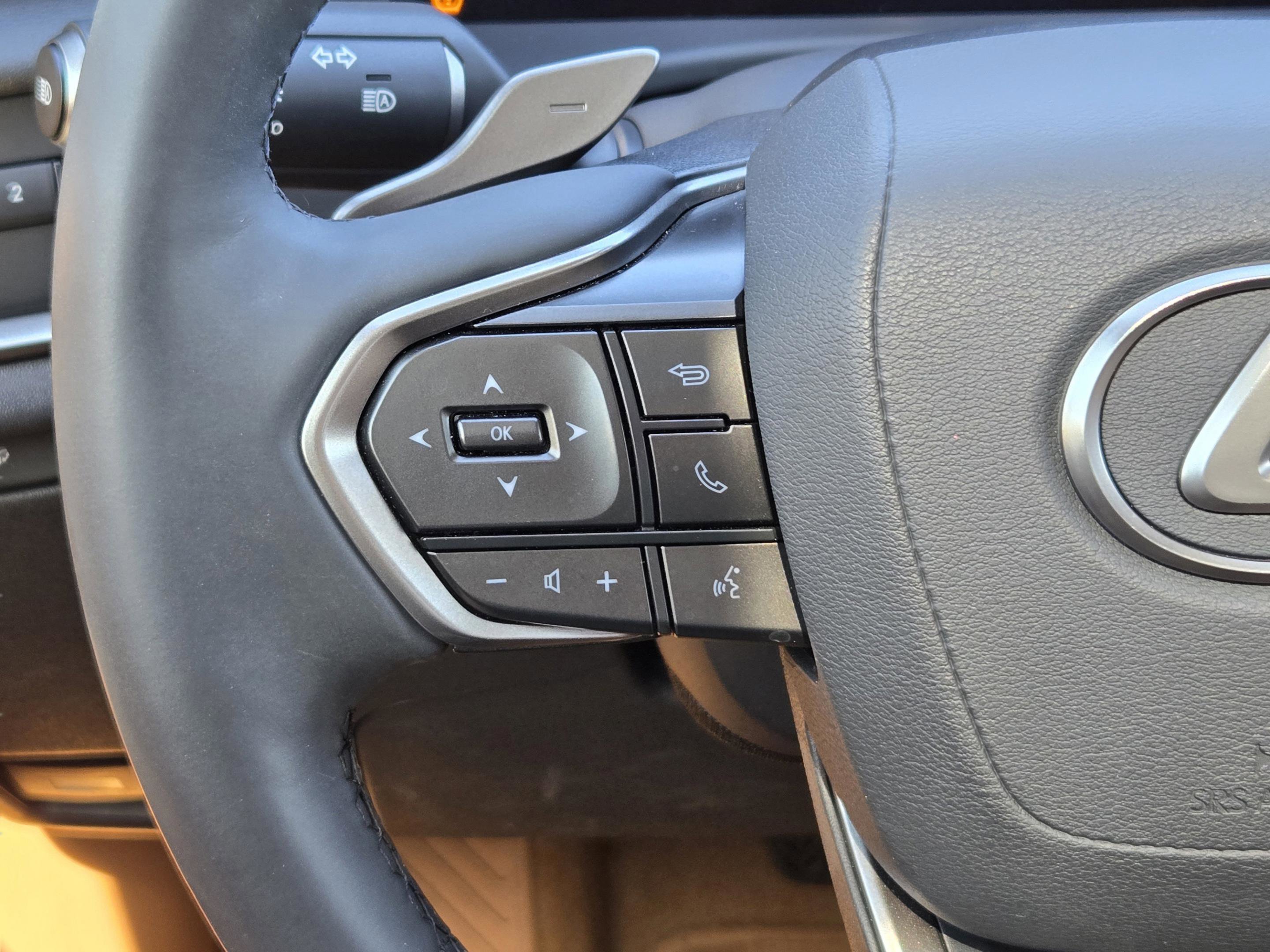 Used 2023 Lexus RZ 450e Premium w/ Accessory Package (Z1) image 37