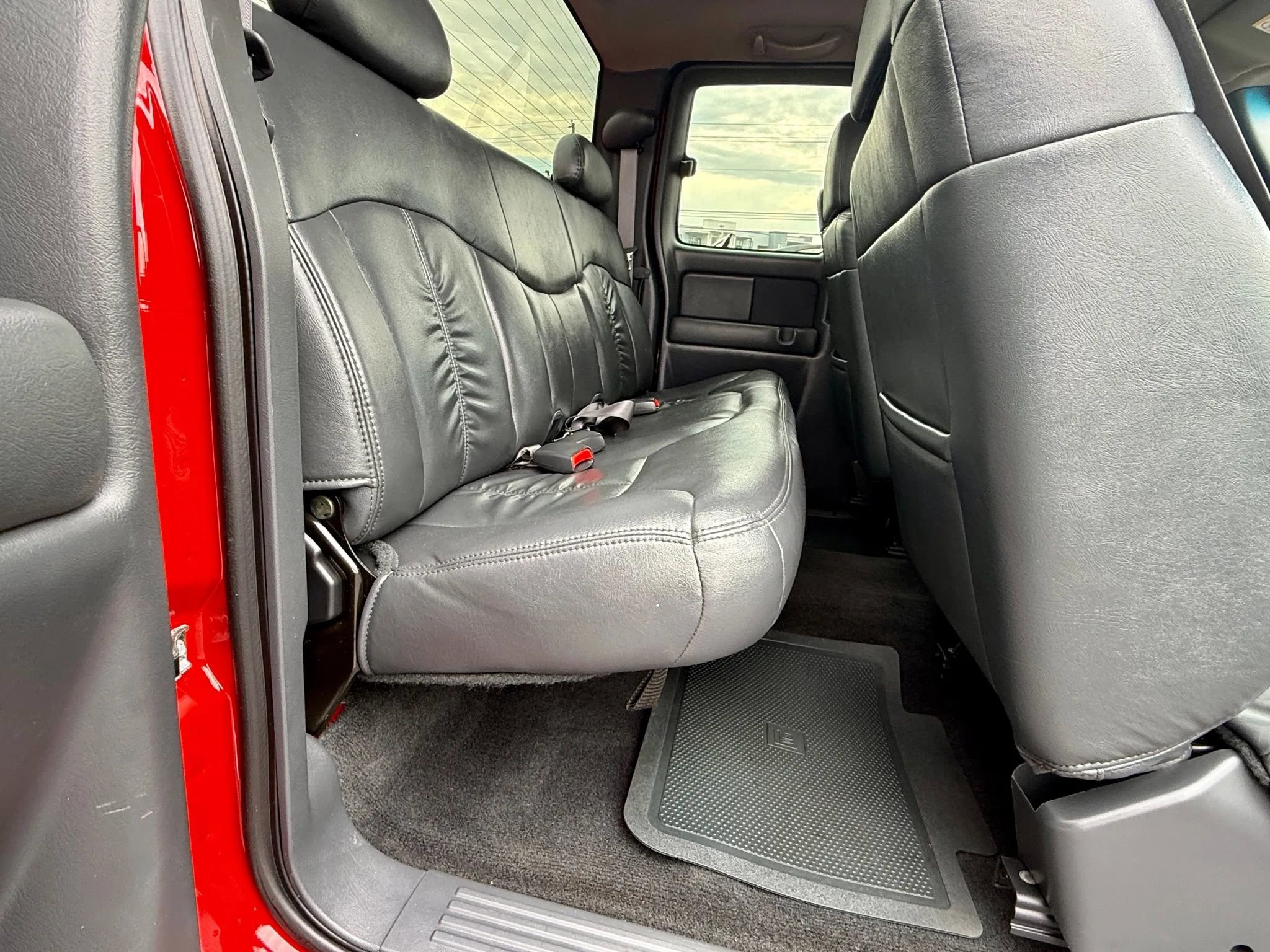 Used 2002 GMC Sierra 1500 4x4 Extended Cab w/ SLT Marketing Option Pkg image 17