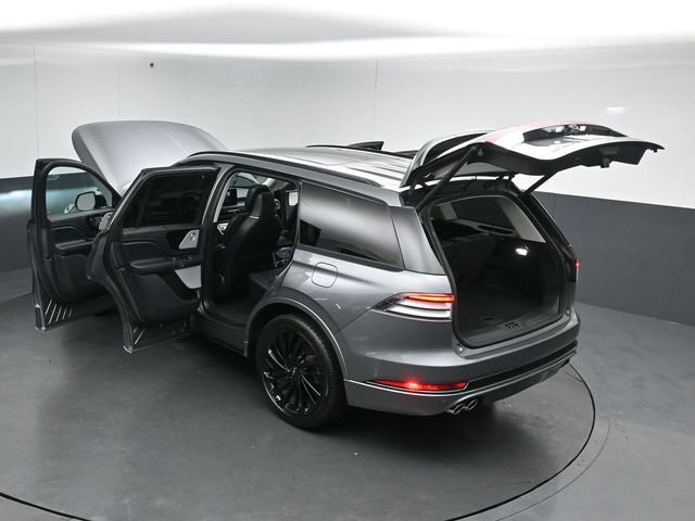 Certified 2025 Lincoln Aviator Reserve w/ Equipment Group 201A AWD/4WD image 57