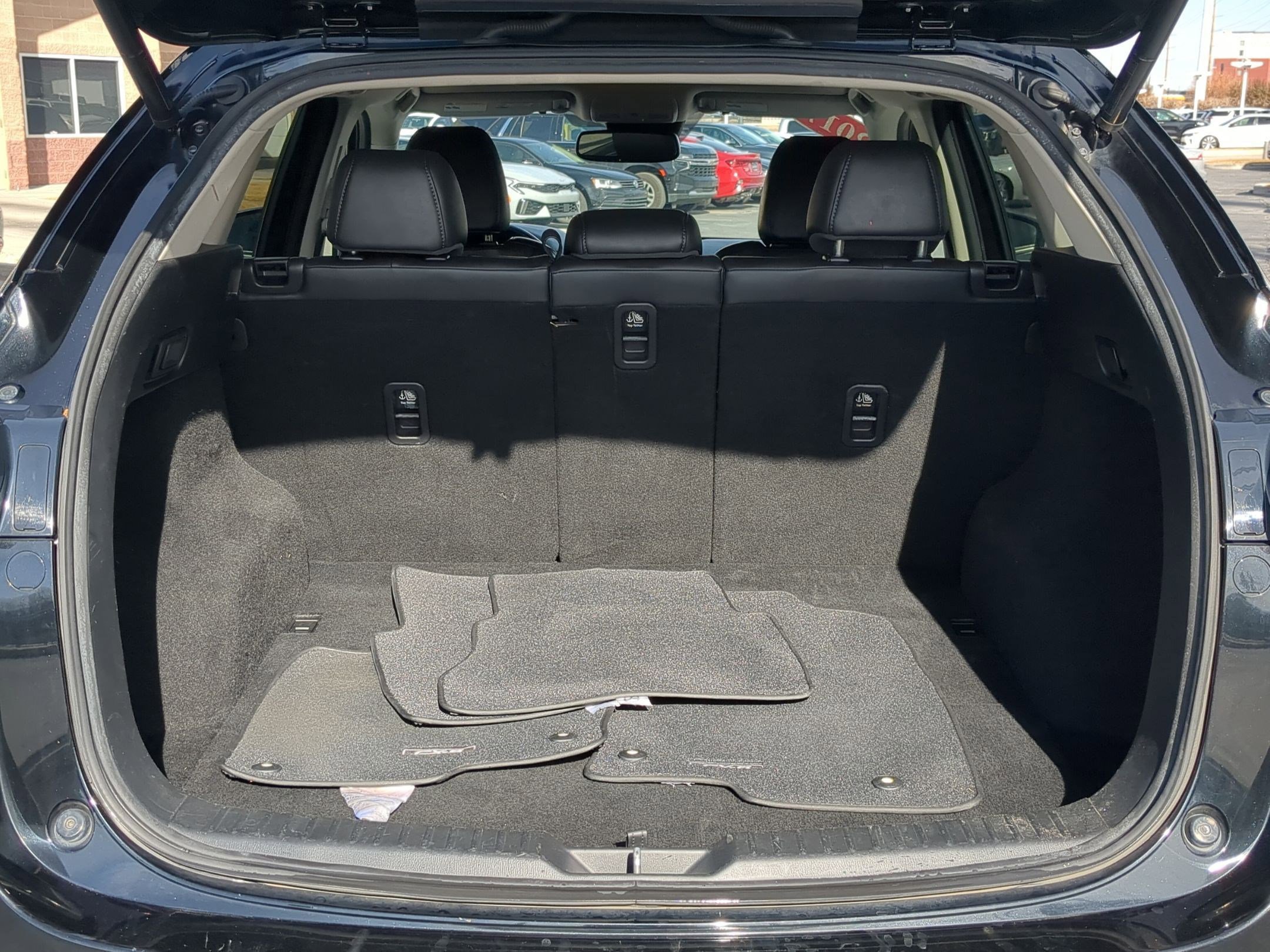 Used 2017 MAZDA CX-5 Touring w/ Preferred Equipment Package image 32