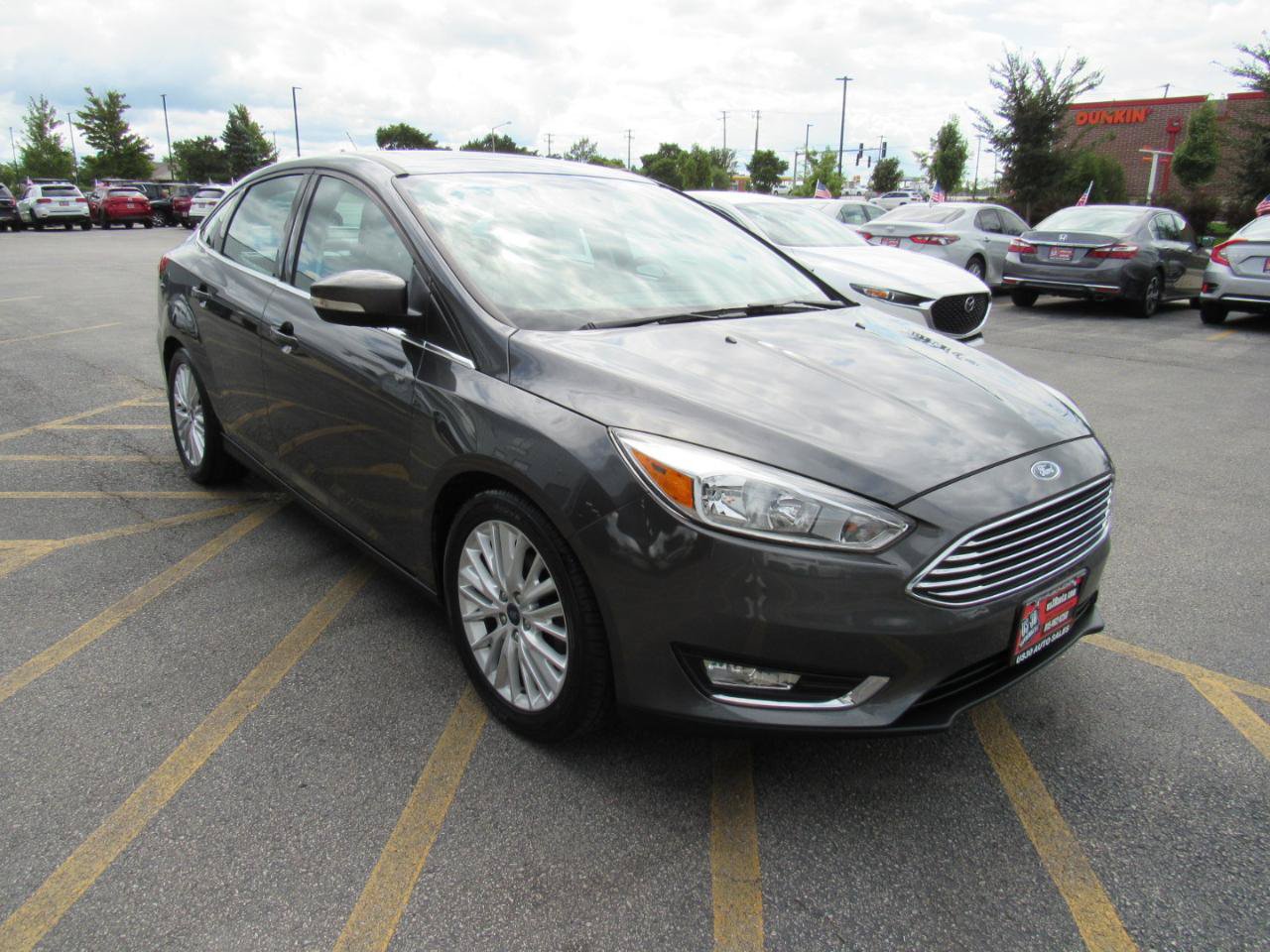 Used 2017 Ford Focus Titanium FWD image 8