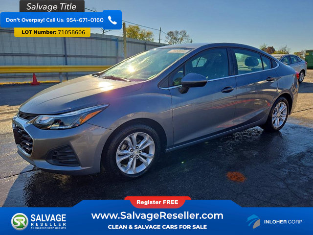 Used 2019 Chevrolet Cruze LT w/ Convenience Package FWD image 1