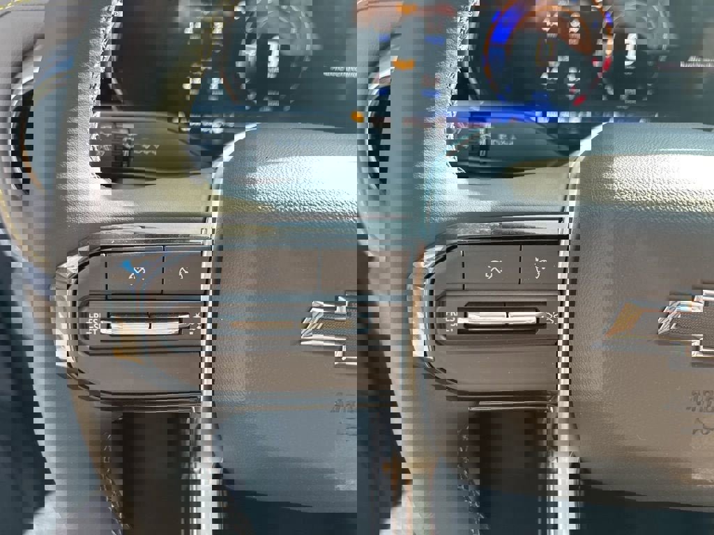 New 2026 Chevrolet Colorado ZR2 w/ Technology Package image 11