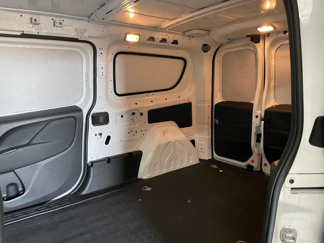 Used 2022 RAM ProMaster City Wagon image 14