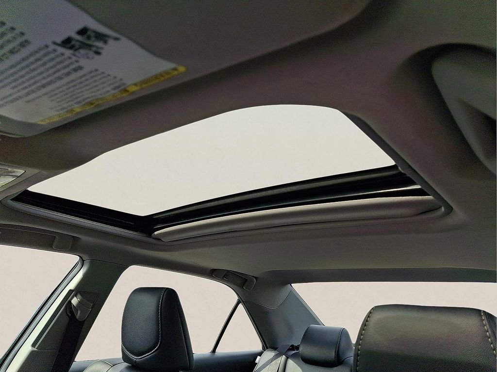 Used 2012 Toyota Camry SE image 12