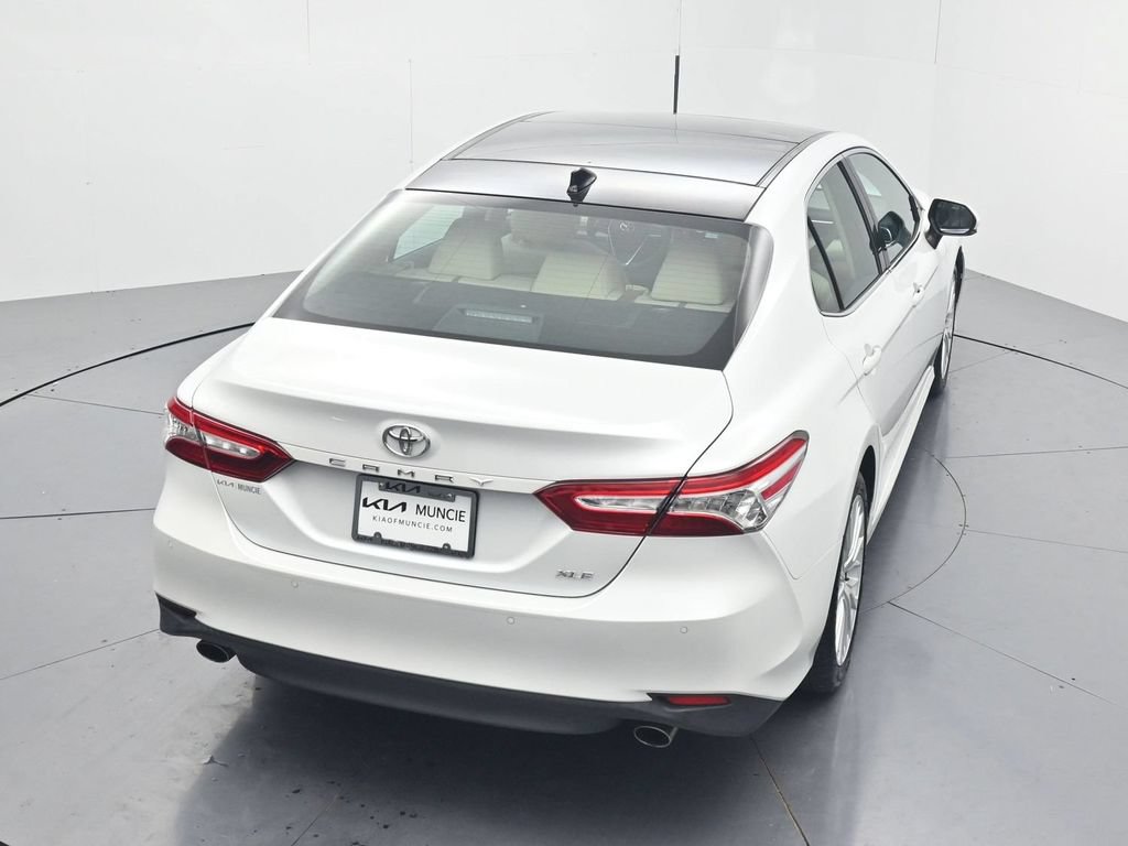 Used 2018 Toyota Camry XLE FWD image 50