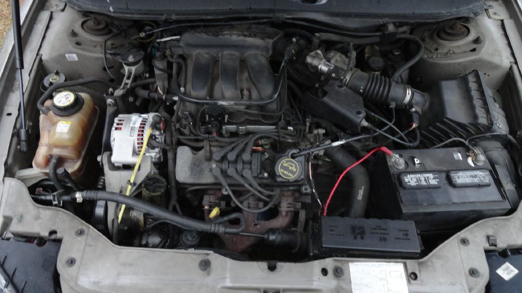 Used 2004 Ford Taurus SE image 16