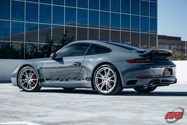 Used 2017 Porsche 911 Carrera image 3