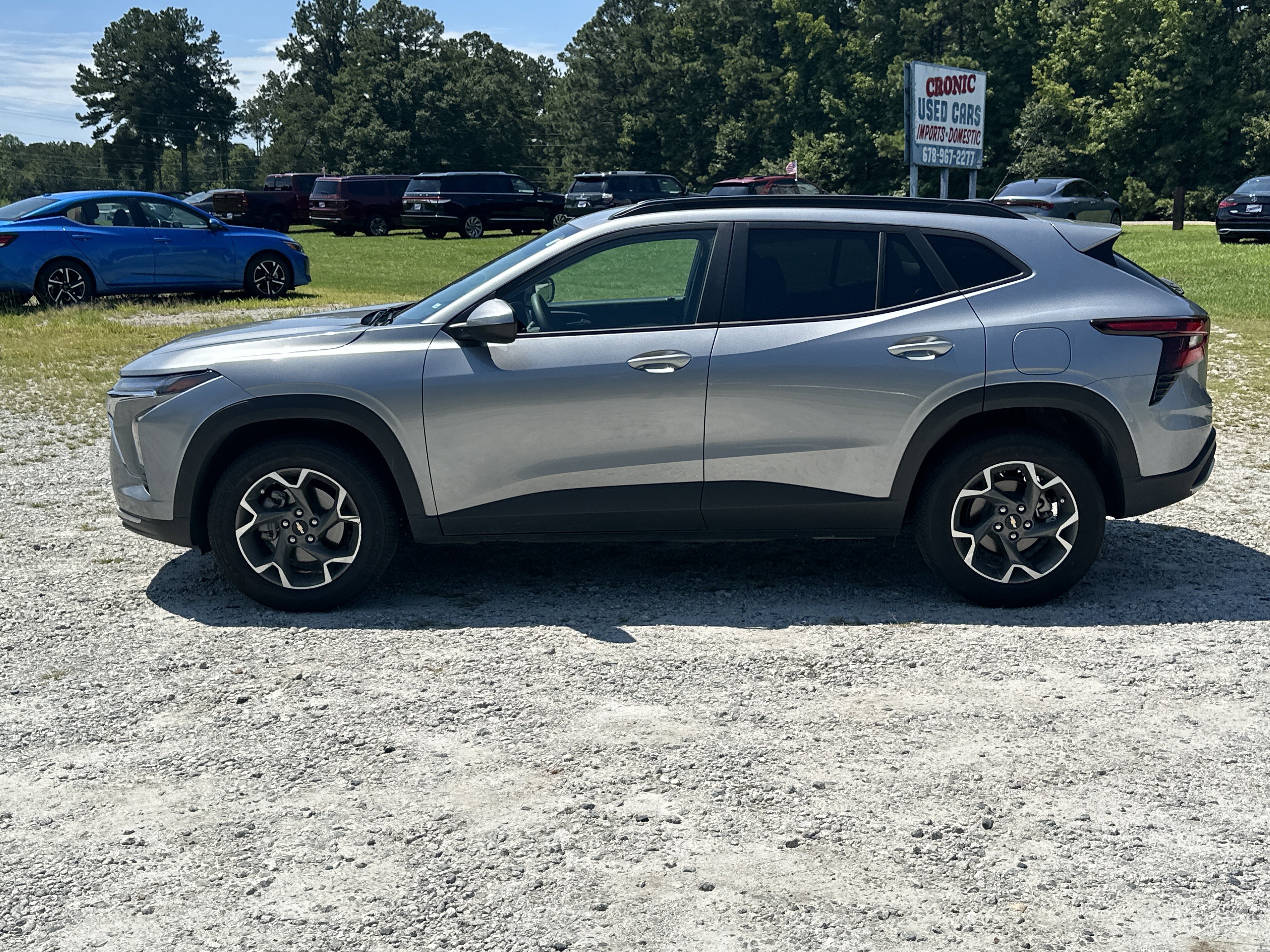 Used 2024 Chevrolet Trax LT image 8