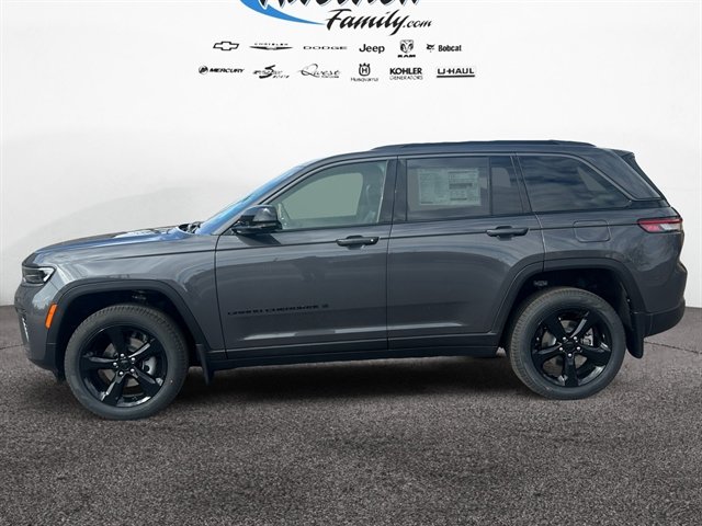 New 2026 Jeep Grand Cherokee Limited w/ Limited Altitude Package image 2