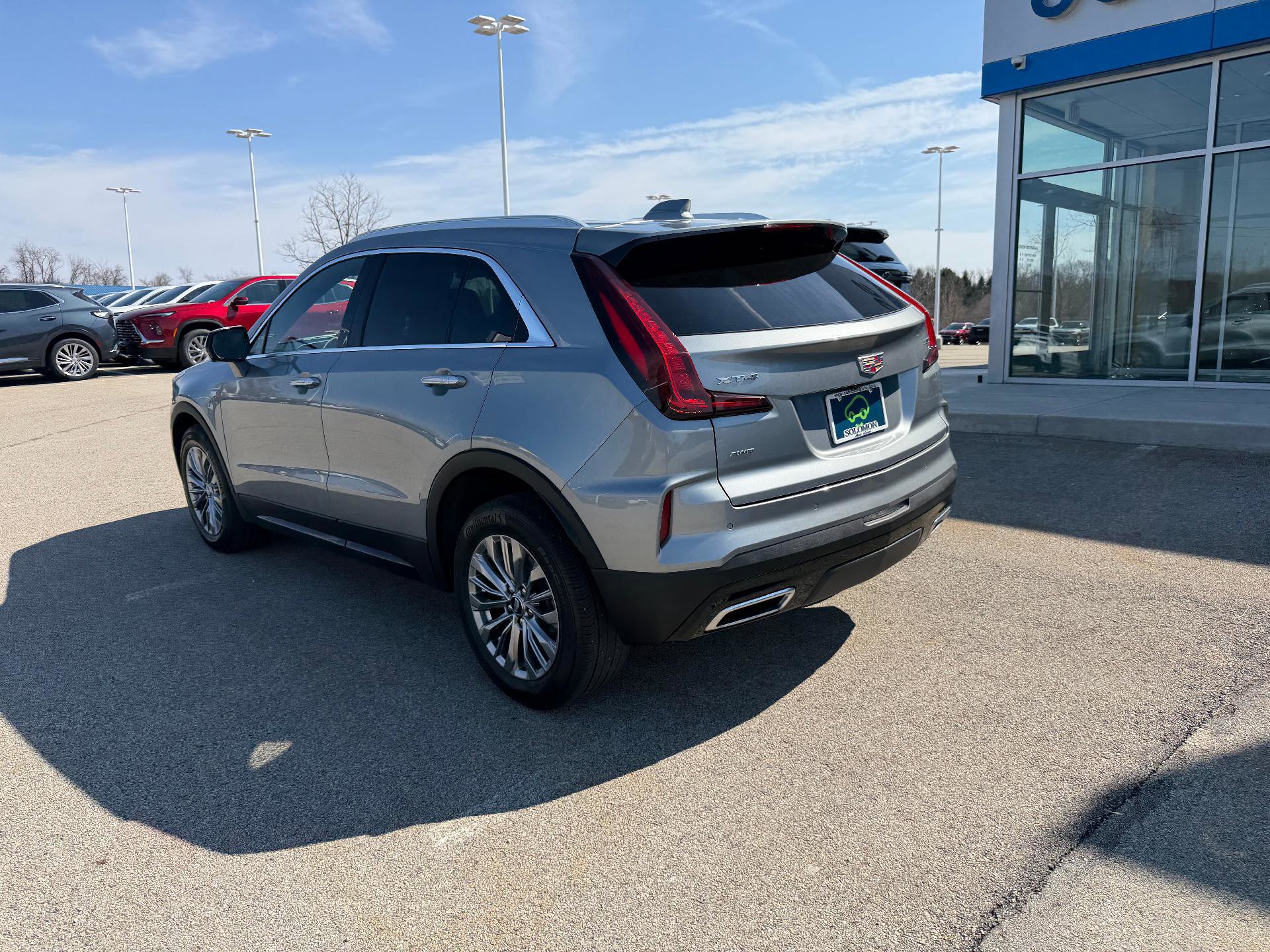 Certified 2025 Cadillac XT4 Premium Luxury w/ Cold Weather Package image 3