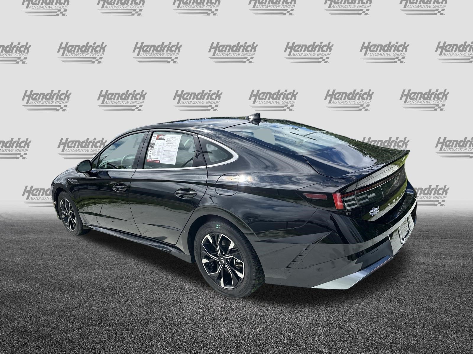 Used 2025 Hyundai Sonata SEL FWD image 8