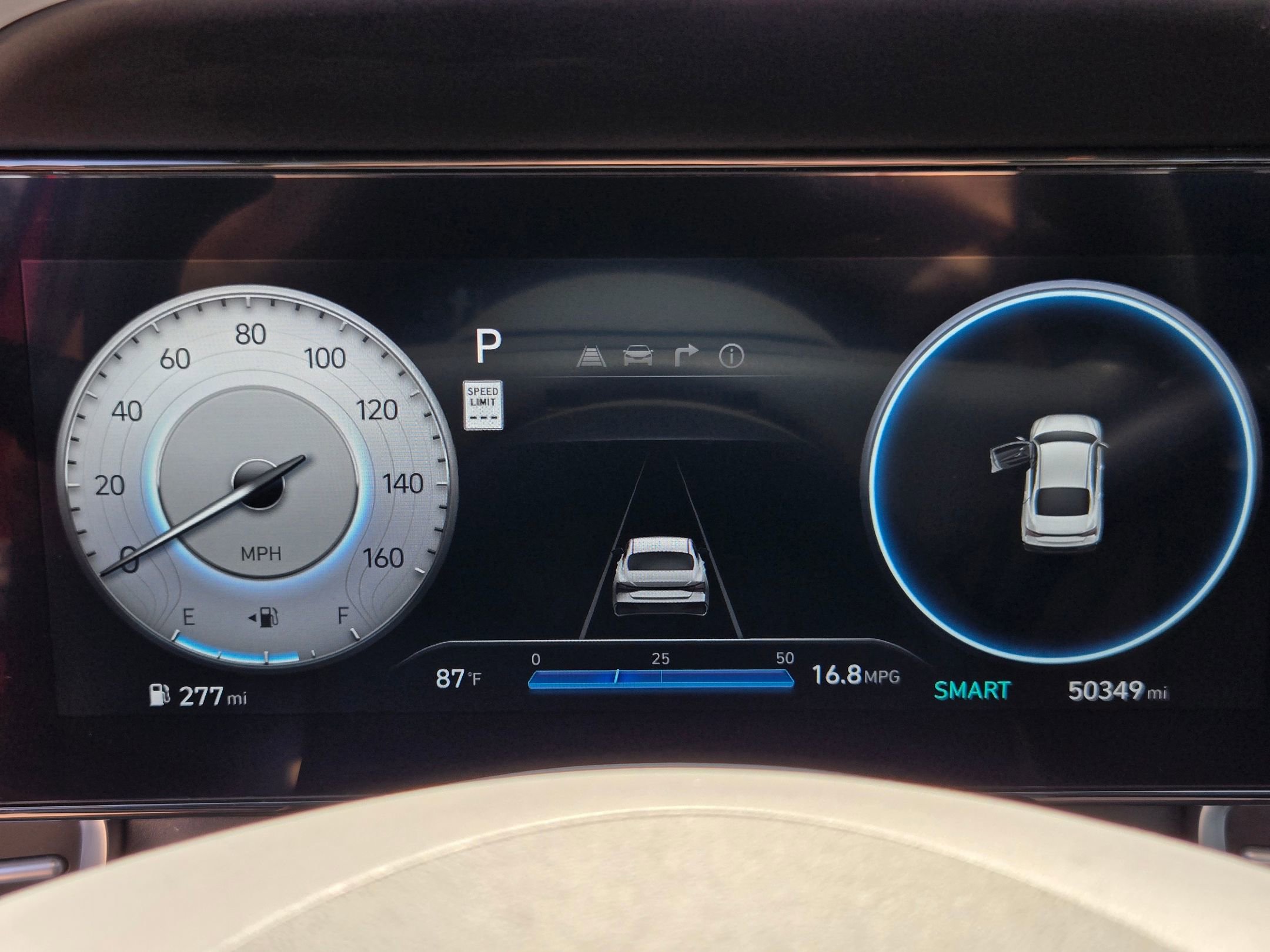 Used 2024 Hyundai Elantra SEL FWD image 15