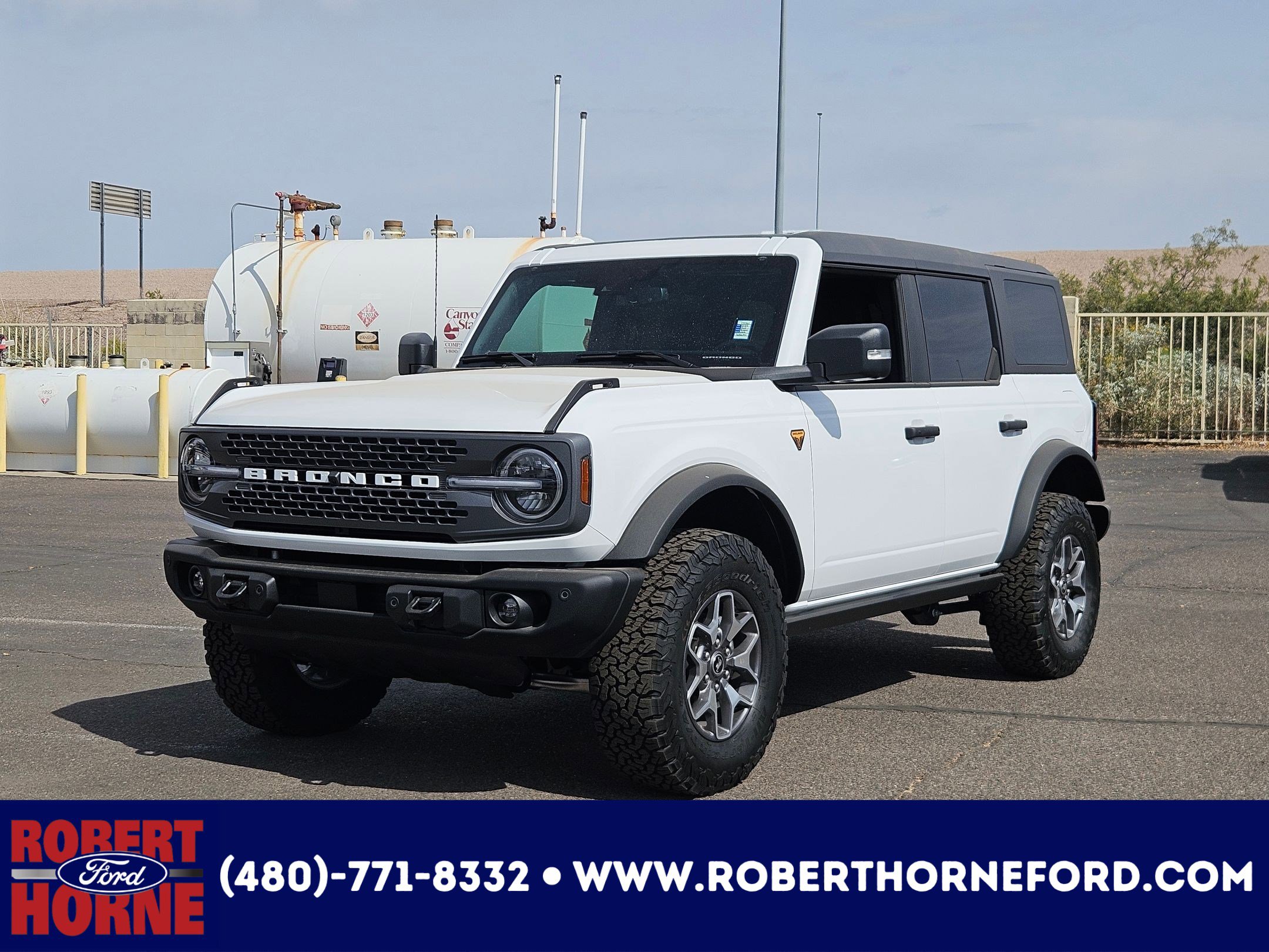 New 2025 Ford Bronco Badlands image 1