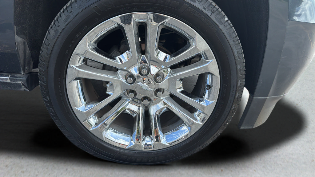 Used 2019 Chevrolet Tahoe Premier w/ Premier Plus Edition RWD image 21
