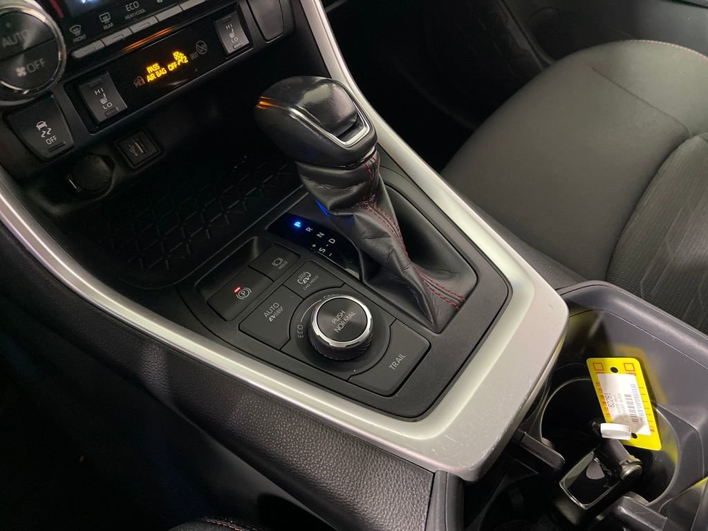 Certified 2023 Toyota RAV4 SE image 22