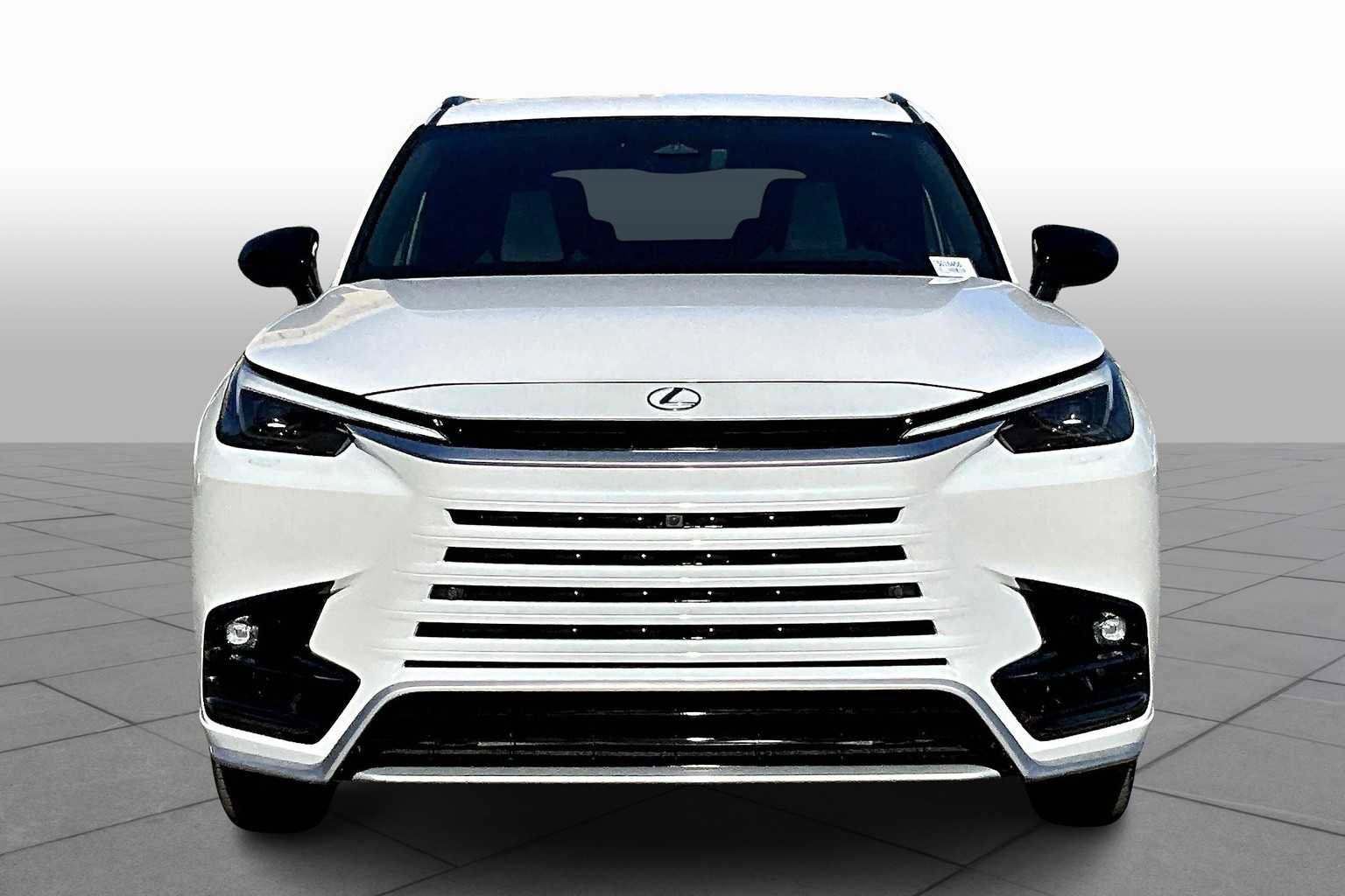 New 2026 Lexus TX 500h AWD image 3