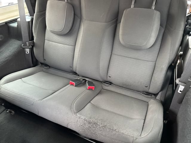 Used 2022 Jeep Wrangler Sport AWD/4WD image 9