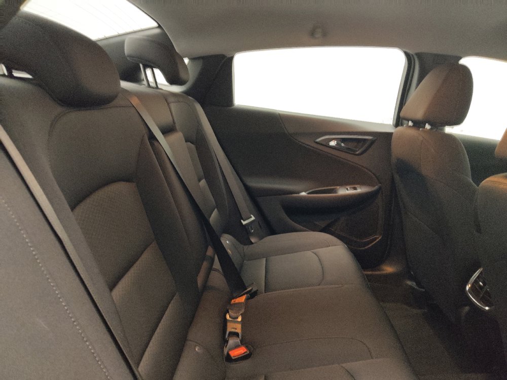 Used 2025 Chevrolet Malibu LT FWD image 19