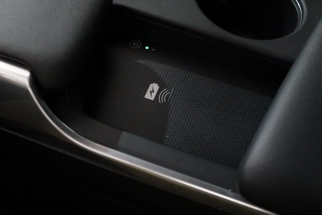 Certified 2025 Acura TLX w/ Technology Package image 23