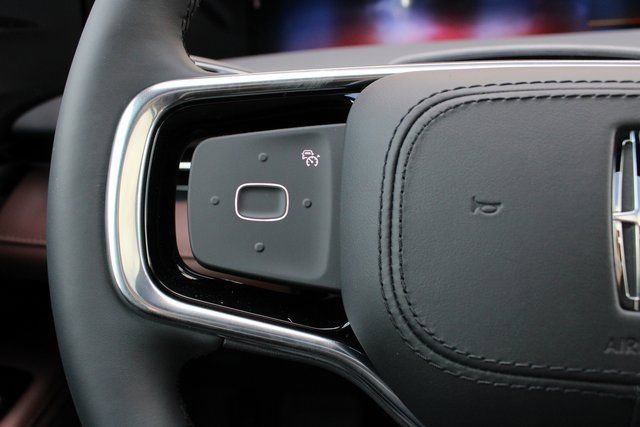 New 2026 Lincoln Nautilus Reserve AWD/4WD image 42
