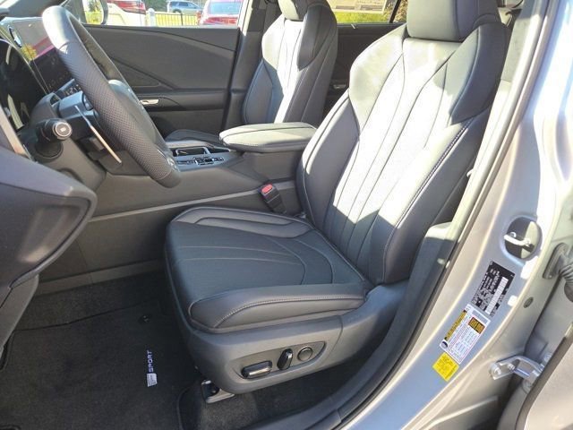 New 2026 Lexus TX 500h AWD image 8