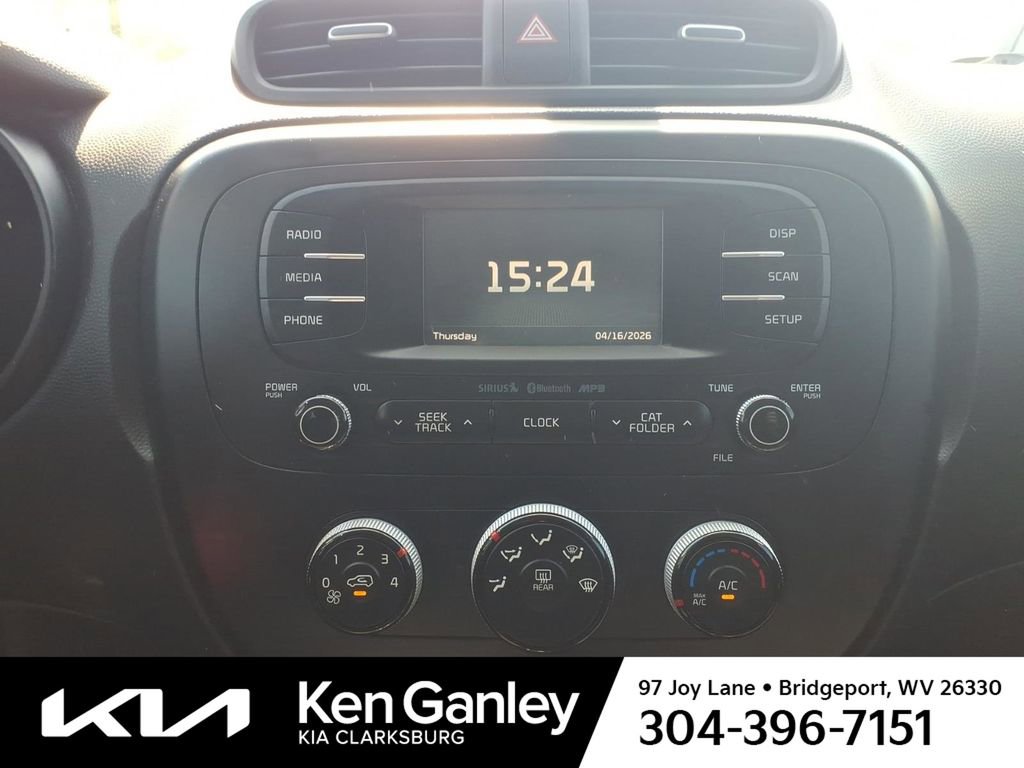 Used 2016 Kia Soul + w/ Designer's Package FWD image 16