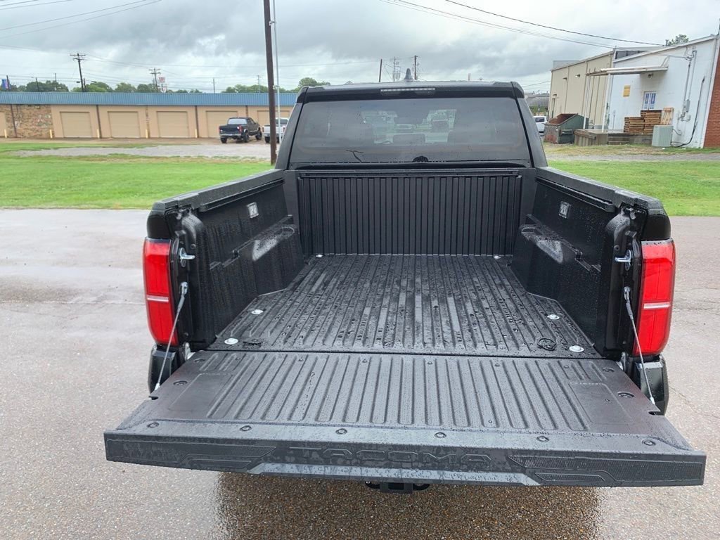 New 2025 Toyota Tacoma SR5 image 28