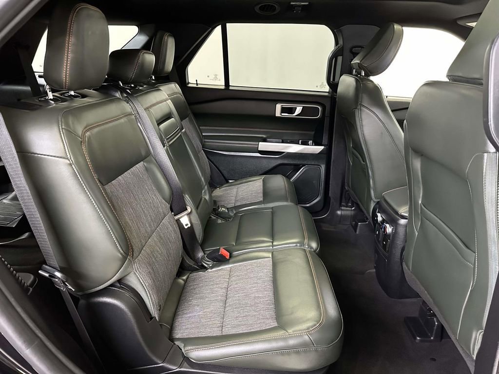 Used 2022 Ford Explorer Timberline image 14