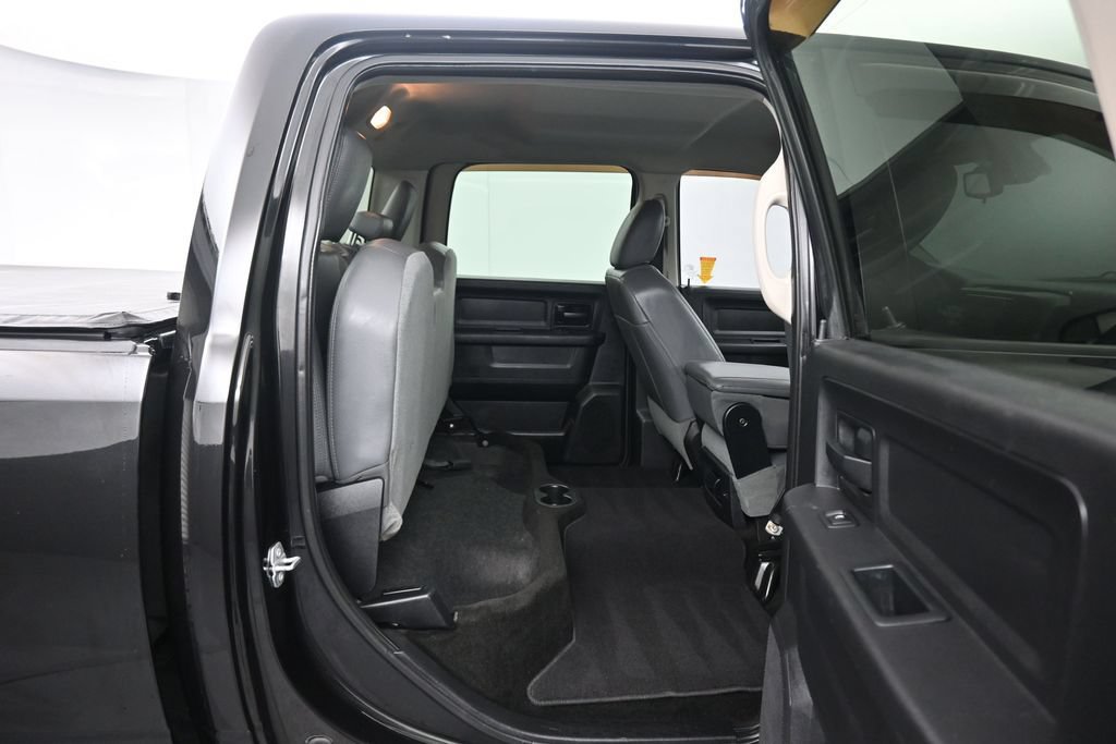 Used 2016 RAM 2500 Tradesman w/ Chrome Appearance Group AWD/4WD image 33
