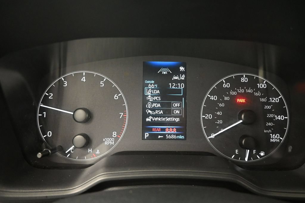Used 2023 Toyota Corolla LE FWD image 23