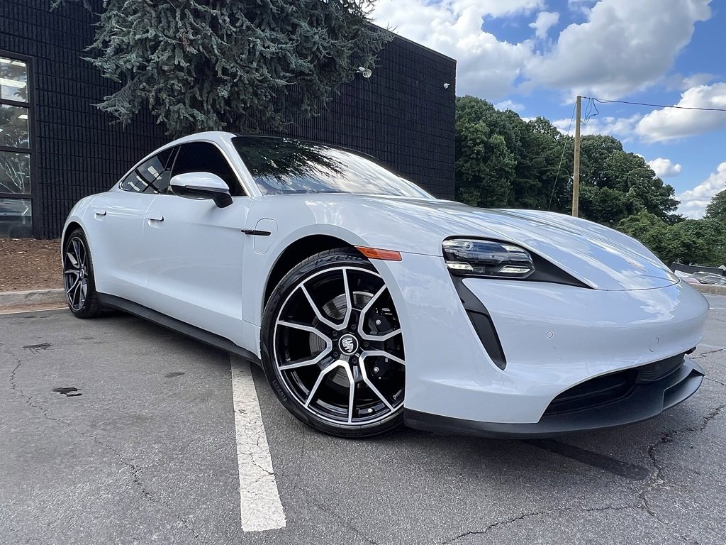 Used 2024 Porsche Taycan 4S image 7