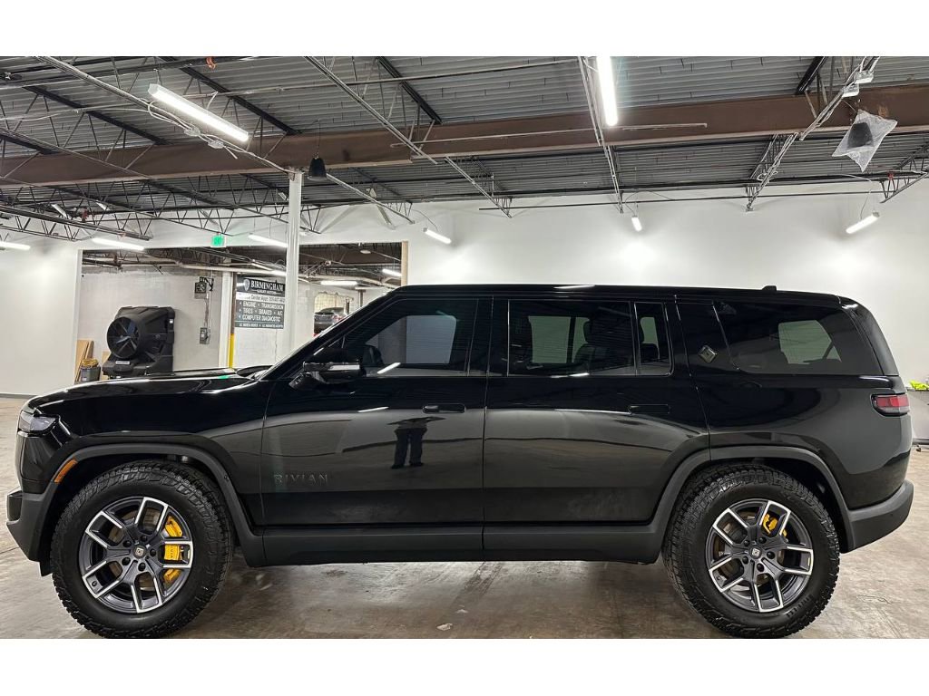 Used 2022 Rivian R1S Launch Edition image 8