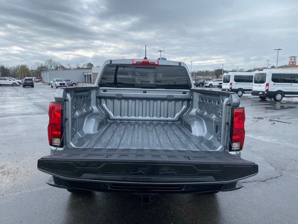 Used 2025 Chevrolet Colorado Trail Boss image 9