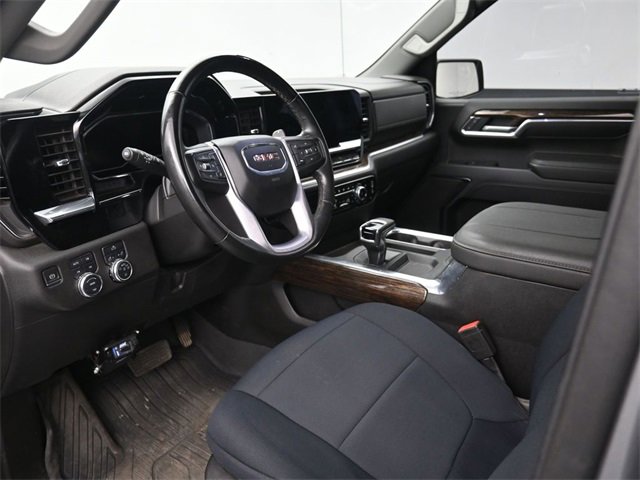 Used 2023 GMC Sierra 1500 Elevation image 12