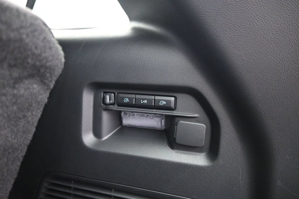 New 2026 Ford Explorer Platinum RWD image 23