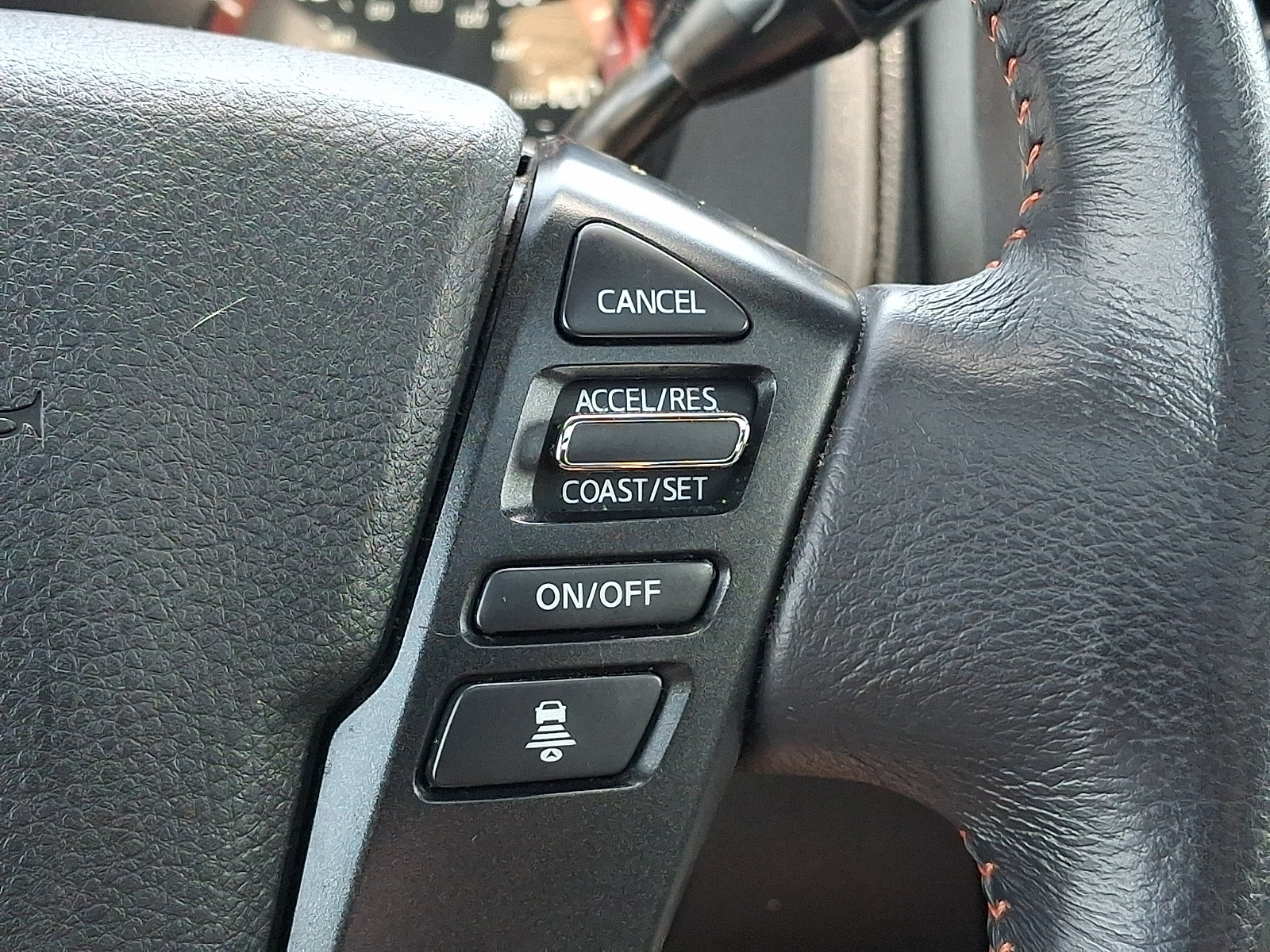 Certified 2024 Nissan Titan PRO-4X w/ Pro-4x Convenience Package AWD/4WD image 22