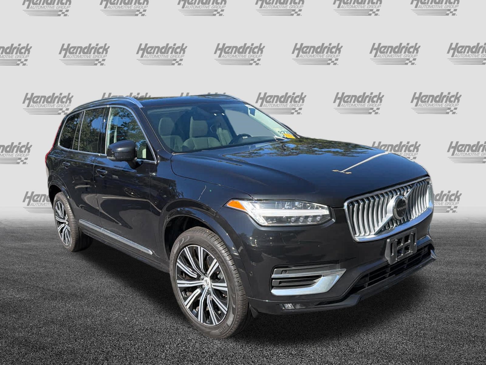 Used 2025 Volvo XC90 B6 Plus AWD/4WD image 2