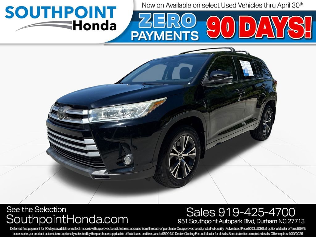 Used 2018 Toyota Highlander Plus AWD/4WD image 3
