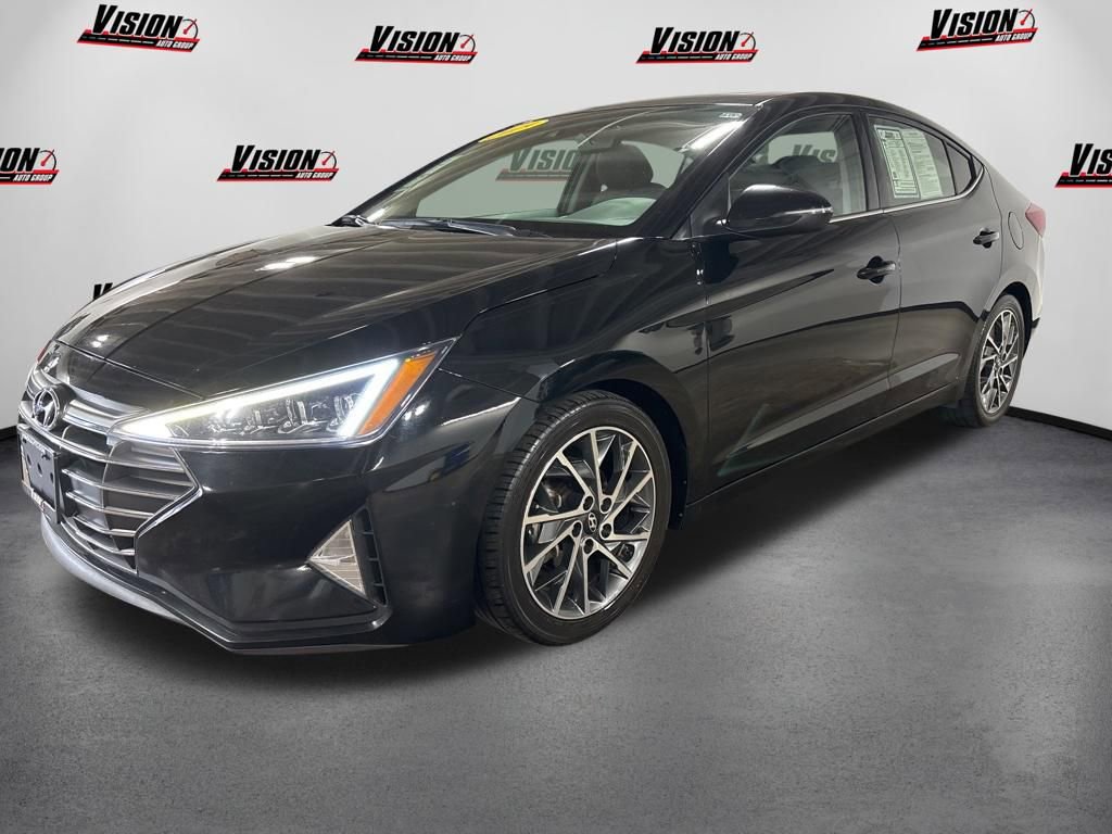 Used 2019 Hyundai Elantra Limited w/ Ultimate Package 02