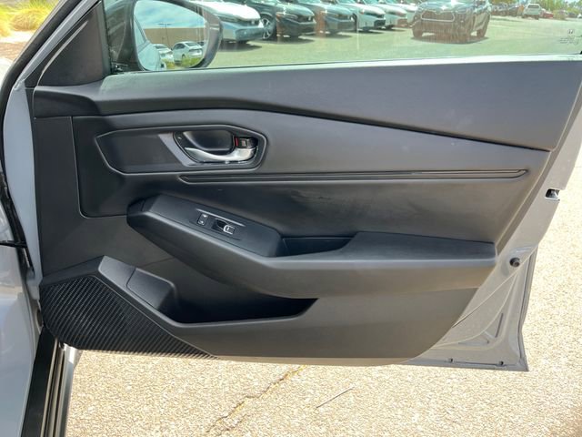 Certified 2025 Honda Accord SE image 17