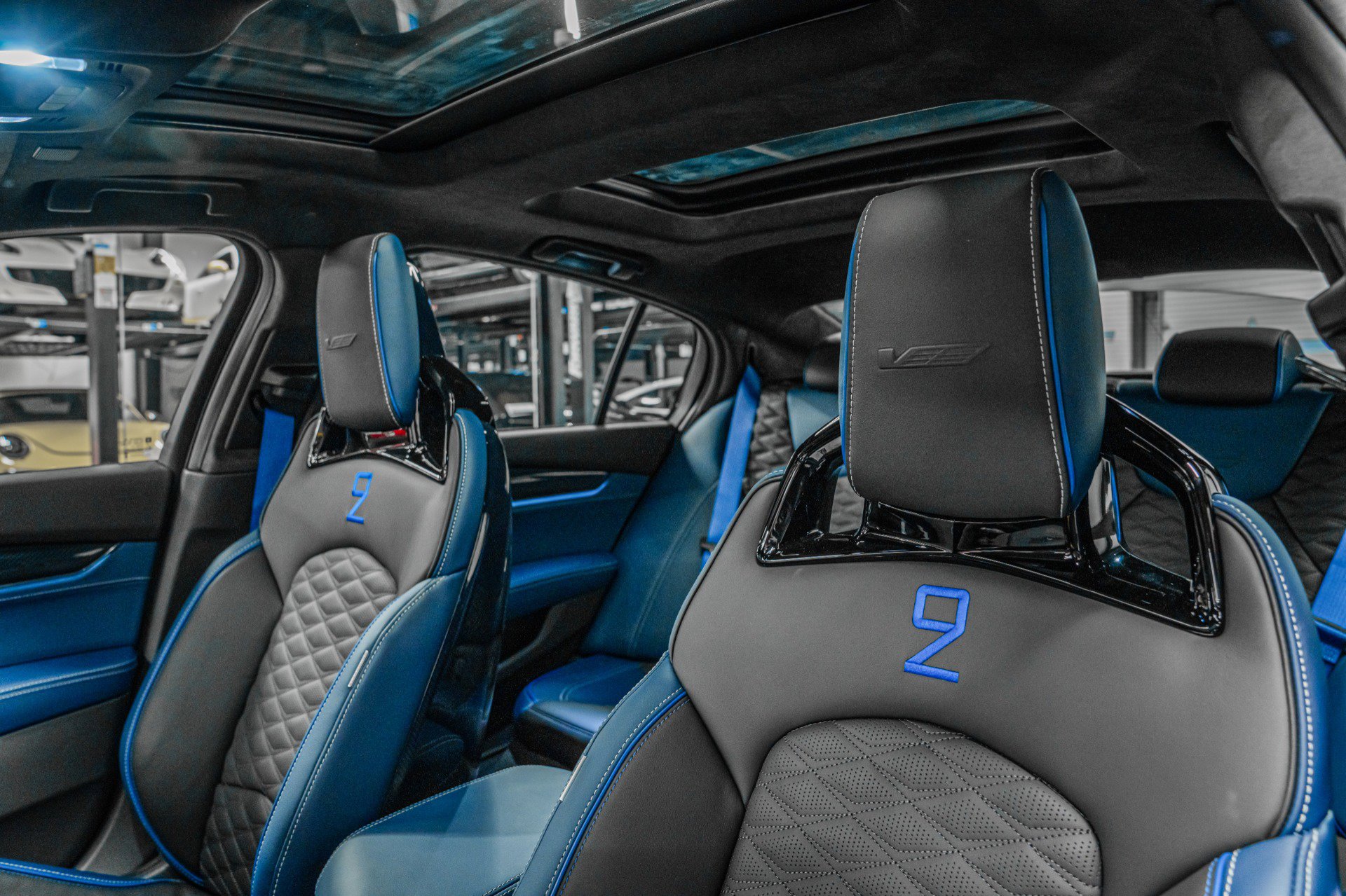 Used 2025 Cadillac CT5 V Blackwing w/ LE Monstre Special Edition image 17