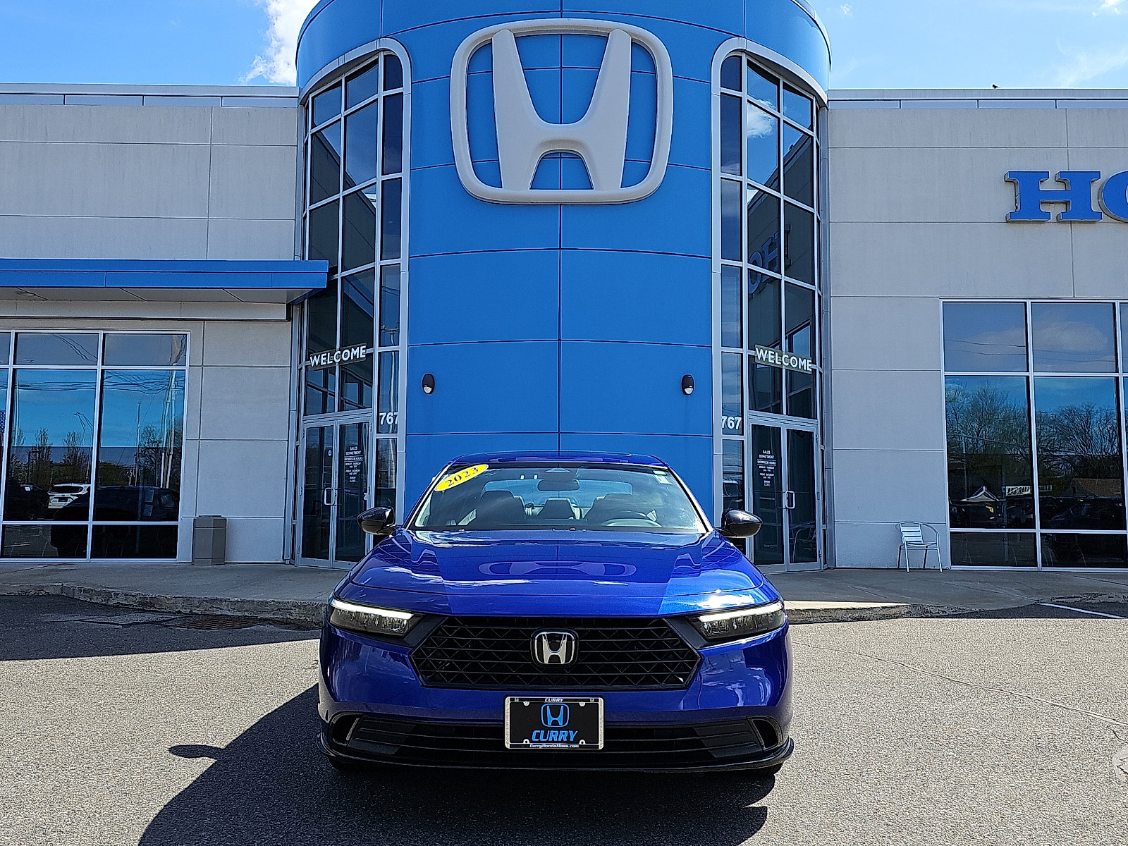Used 2023 Honda Accord Sport image 2