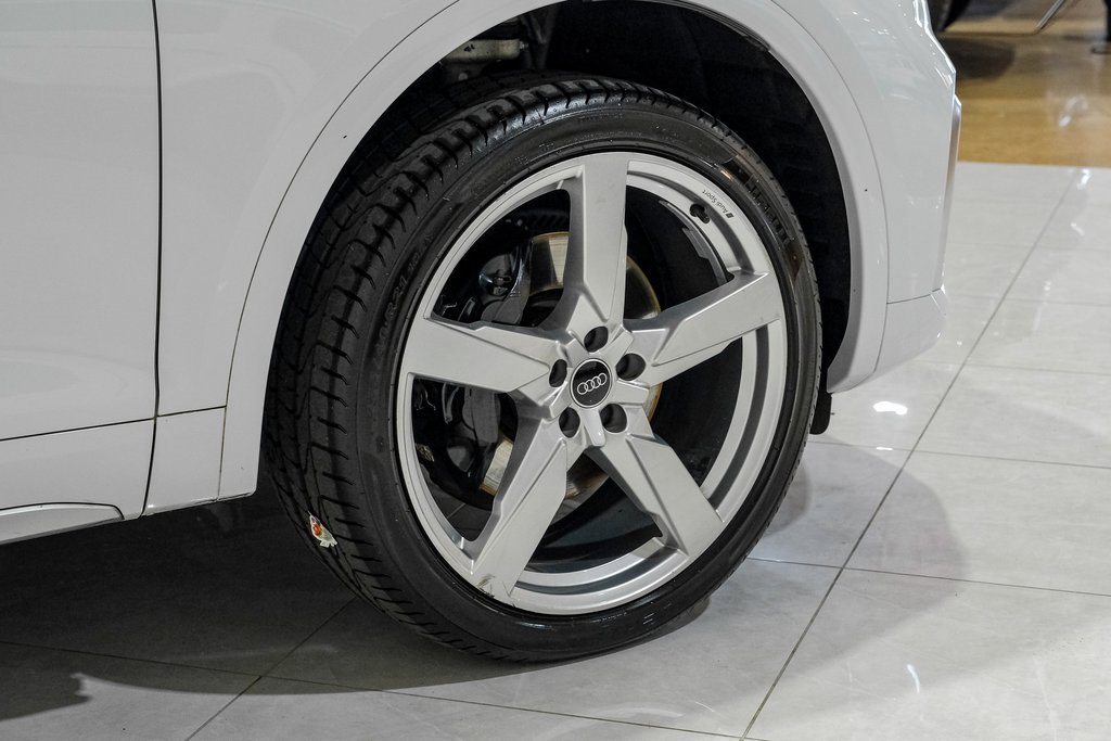 Used 2022 Audi SQ5 Premium Plus w/ Premium Plus Package image 52