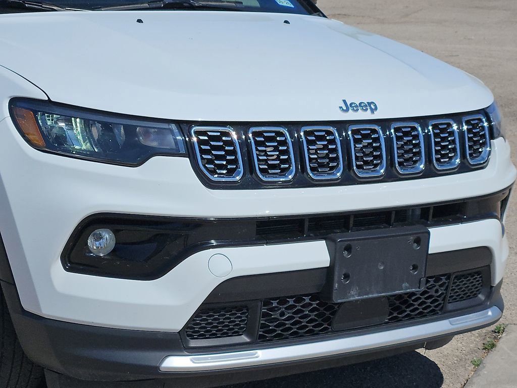 Used 2025 Jeep Compass Limited AWD/4WD image 7