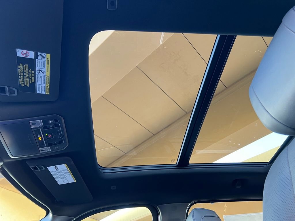 New 2026 Toyota Tundra Limited image 27