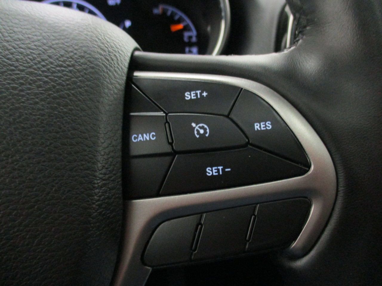 Used 2022 Jeep Grand Cherokee Limited image 29