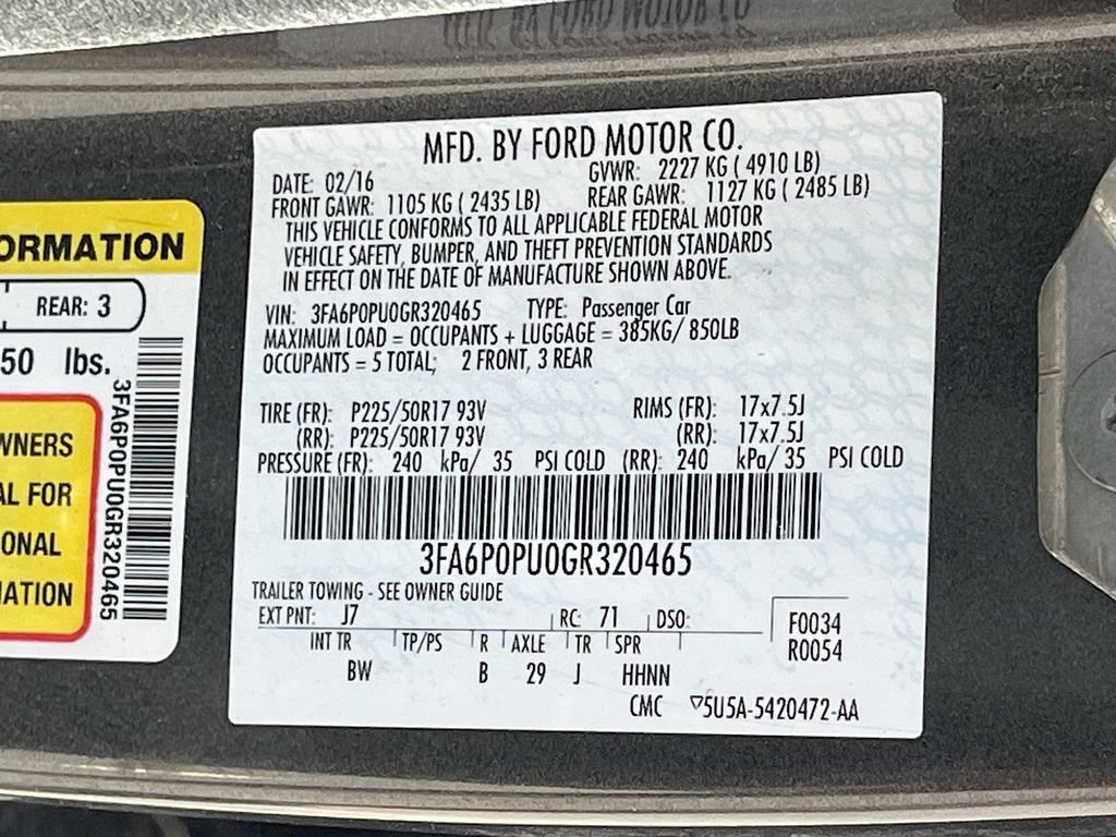 Used 2016 Ford Fusion Energi SE FWD image 31